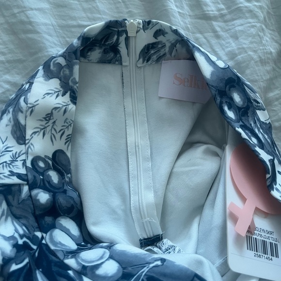 Selkie Boleyn Louie toile ruffled lace trim hem size L NWT - Picture 4 of 5